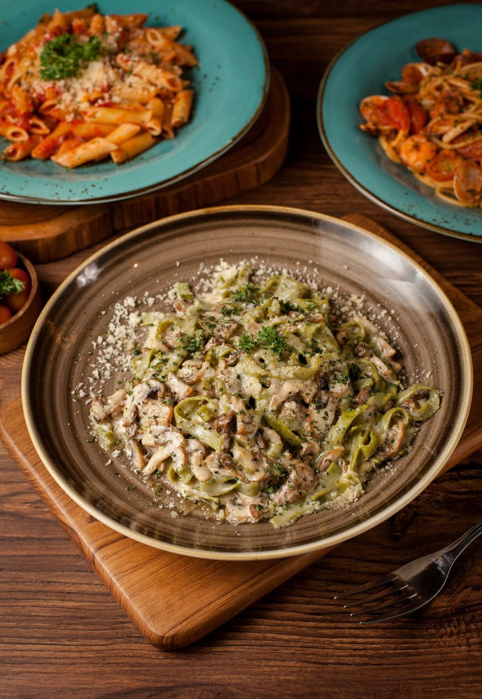 Tagliatelle Verdi Al Funghi
